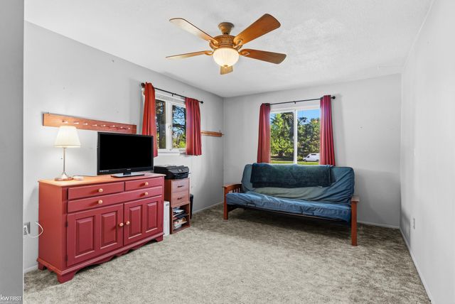 4271 W Highland Road, Milford, MI 48380