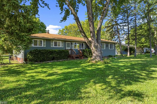 4271 W Highland Road, Milford, MI 48380