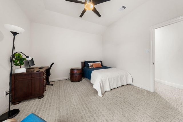 2024 University Club DR, Austin, TX 78732