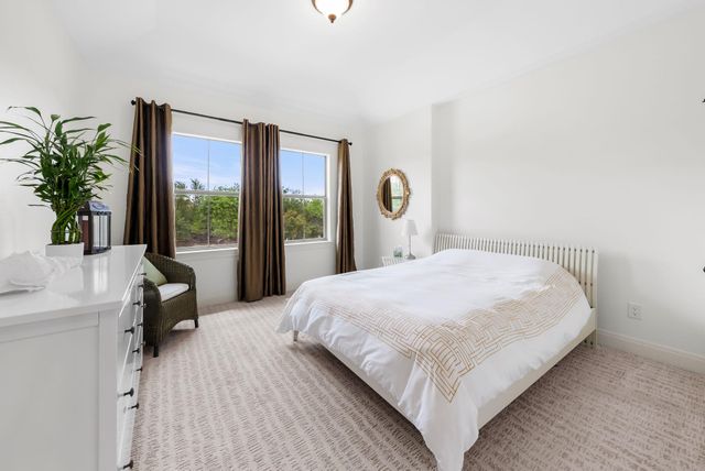 2024 University Club DR, Austin, TX 78732