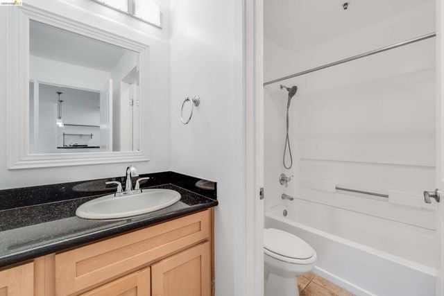 6400 Christie Ave 4225, Emeryville, CA 94608