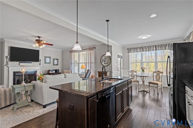 7254 Emerald Point Vis, Moseley, VA 23120