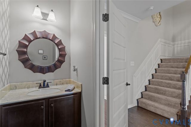 7254 Emerald Point Vis, Moseley, VA 23120