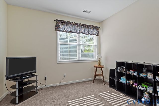 7254 Emerald Point Vis, Moseley, VA 23120