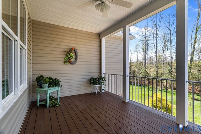 7254 Emerald Point Vis, Moseley, VA 23120