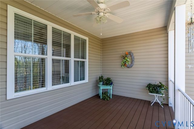 7254 Emerald Point Vis, Moseley, VA 23120