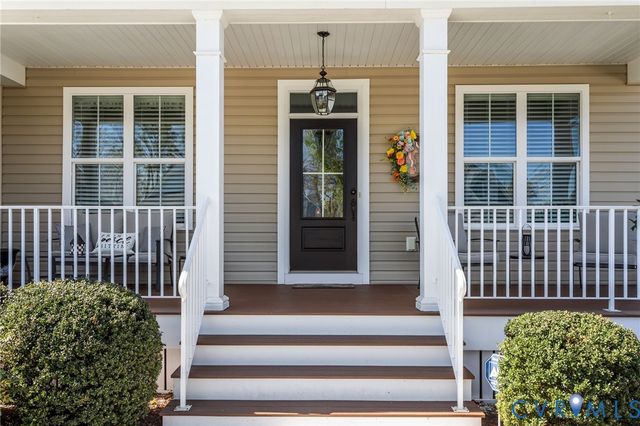 7254 Emerald Point Vis, Moseley, VA 23120