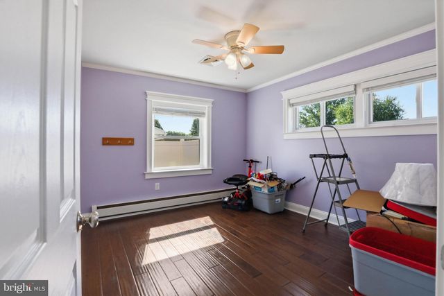 55 STANLEY AVE, Landisville, PA 17538