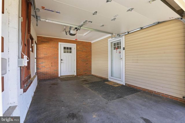 55 STANLEY AVE, Landisville, PA 17538