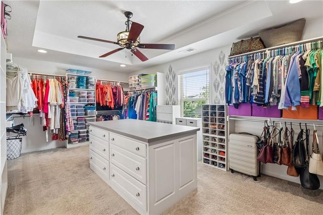 871 Clearview Drive, Lansing, KS 66043