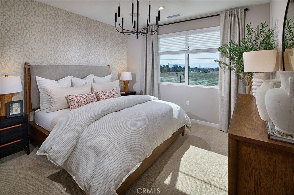Image 9 of property listing at 12717 Sahara Street, Eastvale, CA 92880
