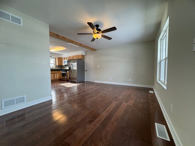 317 Midwestern Drive, Ottawa, IL 61350