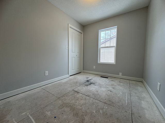 317 Midwestern Drive, Ottawa, IL 61350