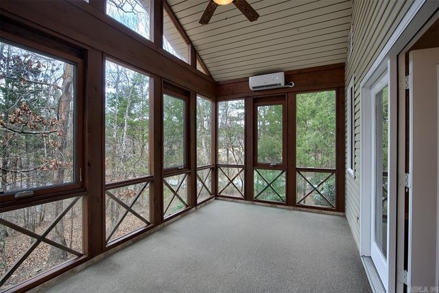 2 Risco Lane, Hot Springs Village, AR 71909