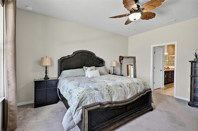 40 GRAHAM WOODS PLACE, Palm Coast, FL 32137