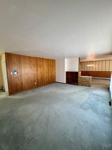 28520 County Rd 14, Rocky Ford, CO 81067