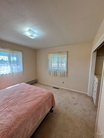 28520 County Rd 14, Rocky Ford, CO 81067