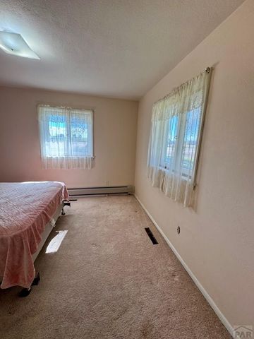 28520 County Rd 14, Rocky Ford, CO 81067