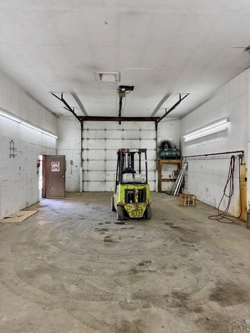 28520 County Rd 14, Rocky Ford, CO 81067