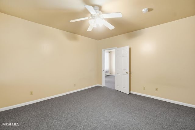 847 5th Avenue, Troy, NY 12182