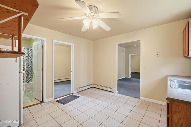 847 5th Avenue, Troy, NY 12182