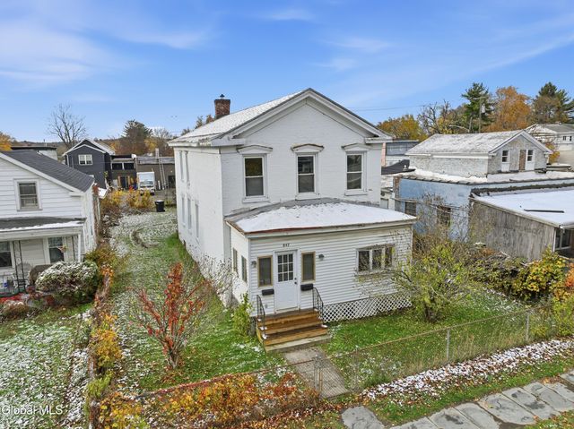 847 5th Avenue, Troy, NY 12182