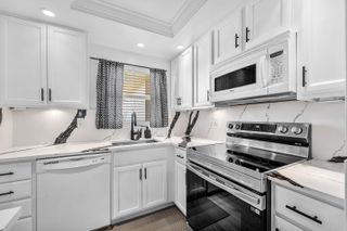 806 SE 7TH Street 408, Deerfield Beach, FL 33441