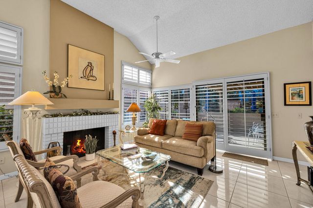 45 Verde Way, Palm Desert, CA 92260