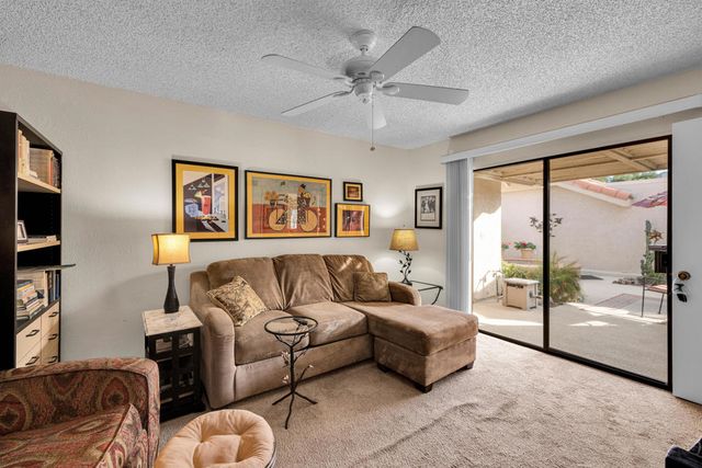 45 Verde Way, Palm Desert, CA 92260