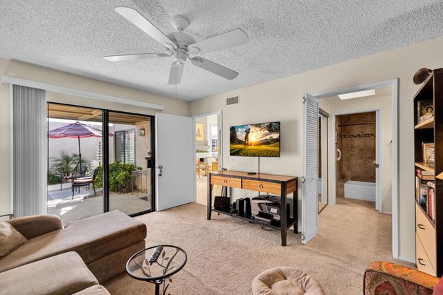 45 Verde Way, Palm Desert, CA 92260