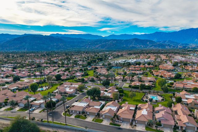 45 Verde Way, Palm Desert, CA 92260