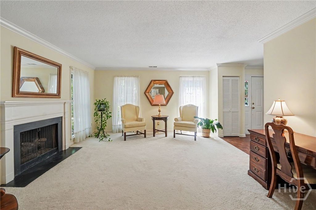 Image 13 of property listing at 5 Bundy Park, Savannah, GA 31406