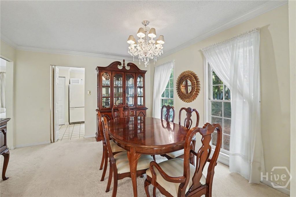 Image 15 of property listing at 5 Bundy Park, Savannah, GA 31406