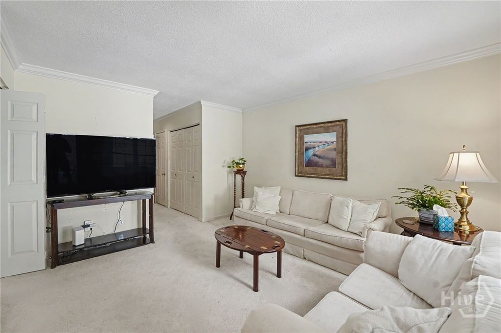 Image 18 of property listing at 5 Bundy Park, Savannah, GA 31406
