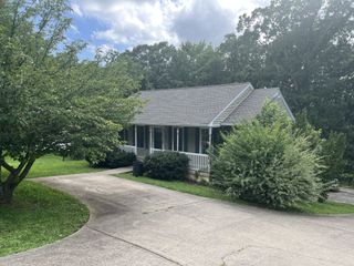 3011 Bell St, Ashland City, TN 37015