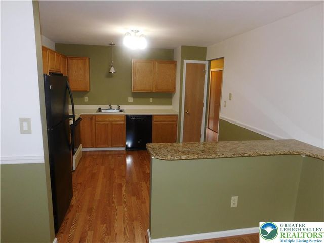 12 Freedom Terrace, Palmer Twp, PA 18045