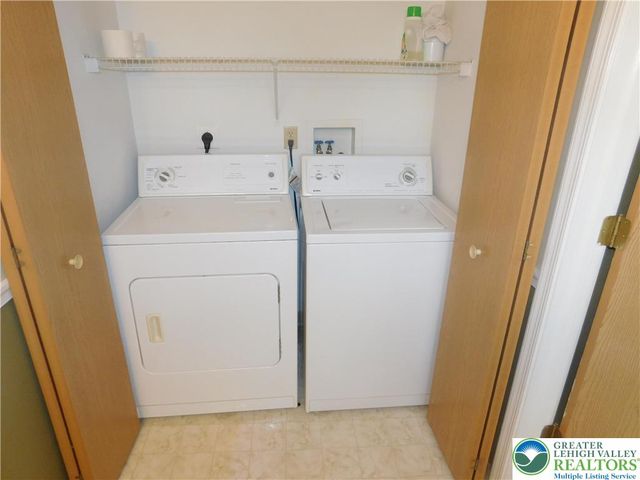 12 Freedom Terrace, Palmer Twp, PA 18045