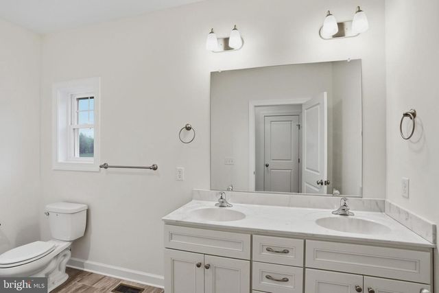 302 GREENBROOK DR, Milford, DE 19963