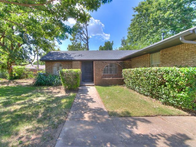 2202 Louise Lane, Norman, OK 73071