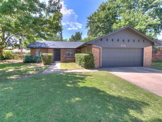 2202 Louise Lane, Norman, OK 73071