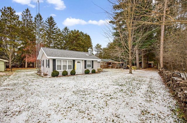 N5326 RONALDSON DRIVE, Wild Rose, WI 54984