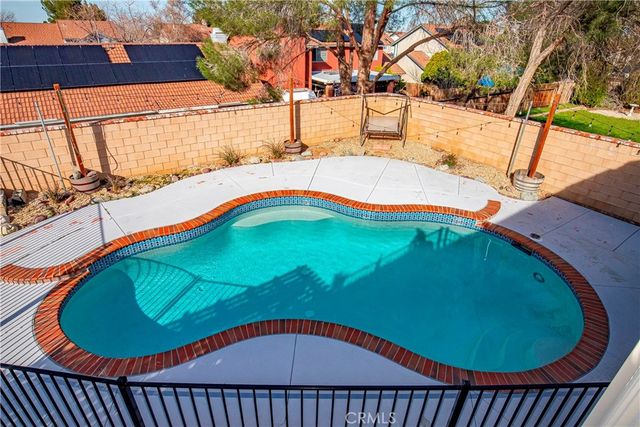 2047 Westminster, Palmdale, CA 93550