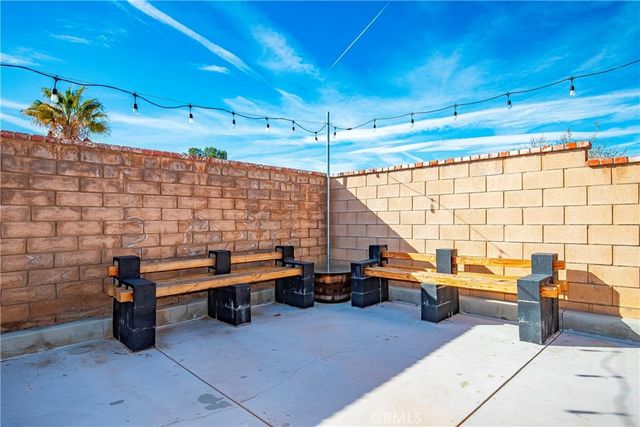 2047 Westminster, Palmdale, CA 93550