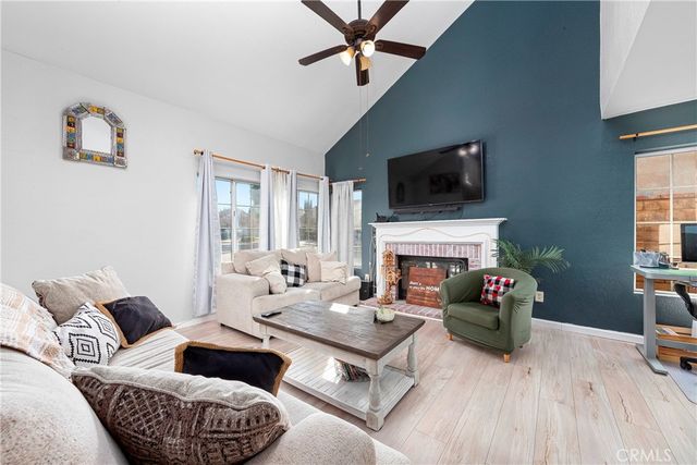 2047 Westminster, Palmdale, CA 93550