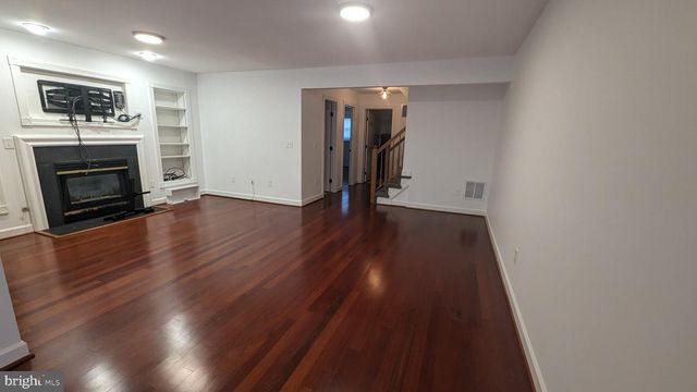 6703 ROYAL THOMAS WAY, Alexandria, VA 22315