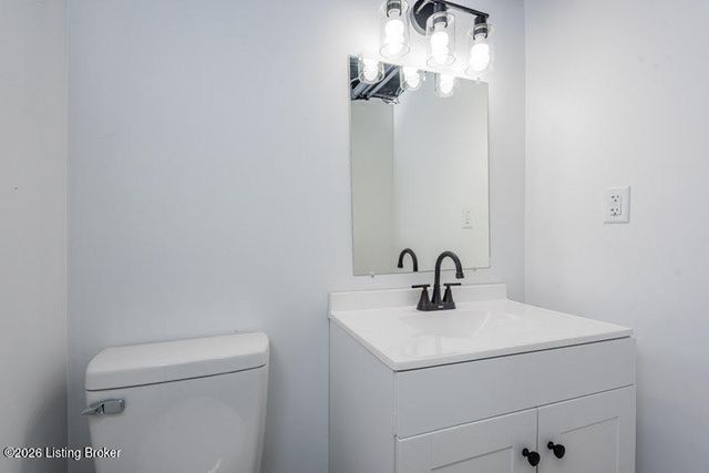 124 Harpers Ferry Rd, Louisville, KY 40214