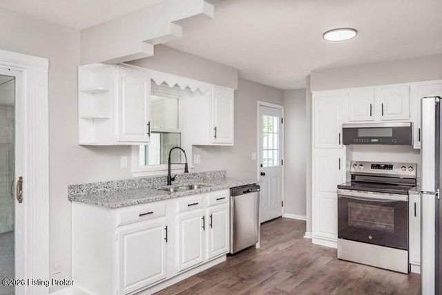 124 Harpers Ferry Rd, Louisville, KY 40214