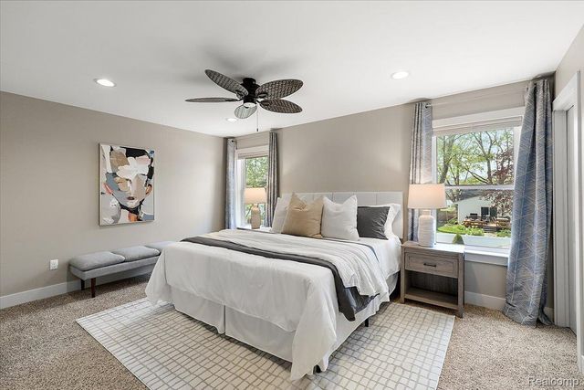 4253 Mandalay Avenue, Royal Oak, MI 48073