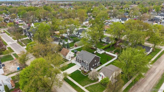 4253 Mandalay Avenue, Royal Oak, MI 48073