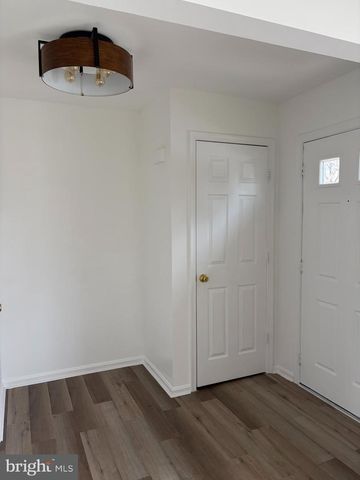 10 WINDBLUFF CT, Owings Mills, MD 21117